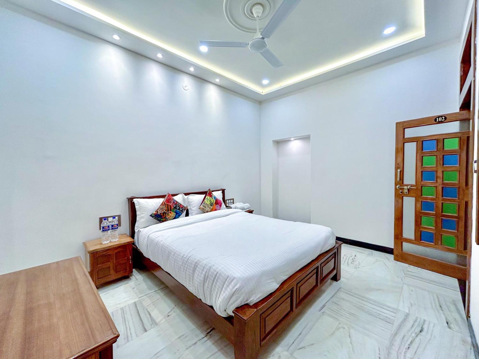 Hotel Vasudev Niwas ไจซัลเมอร์ ภายนอก รูปภาพ