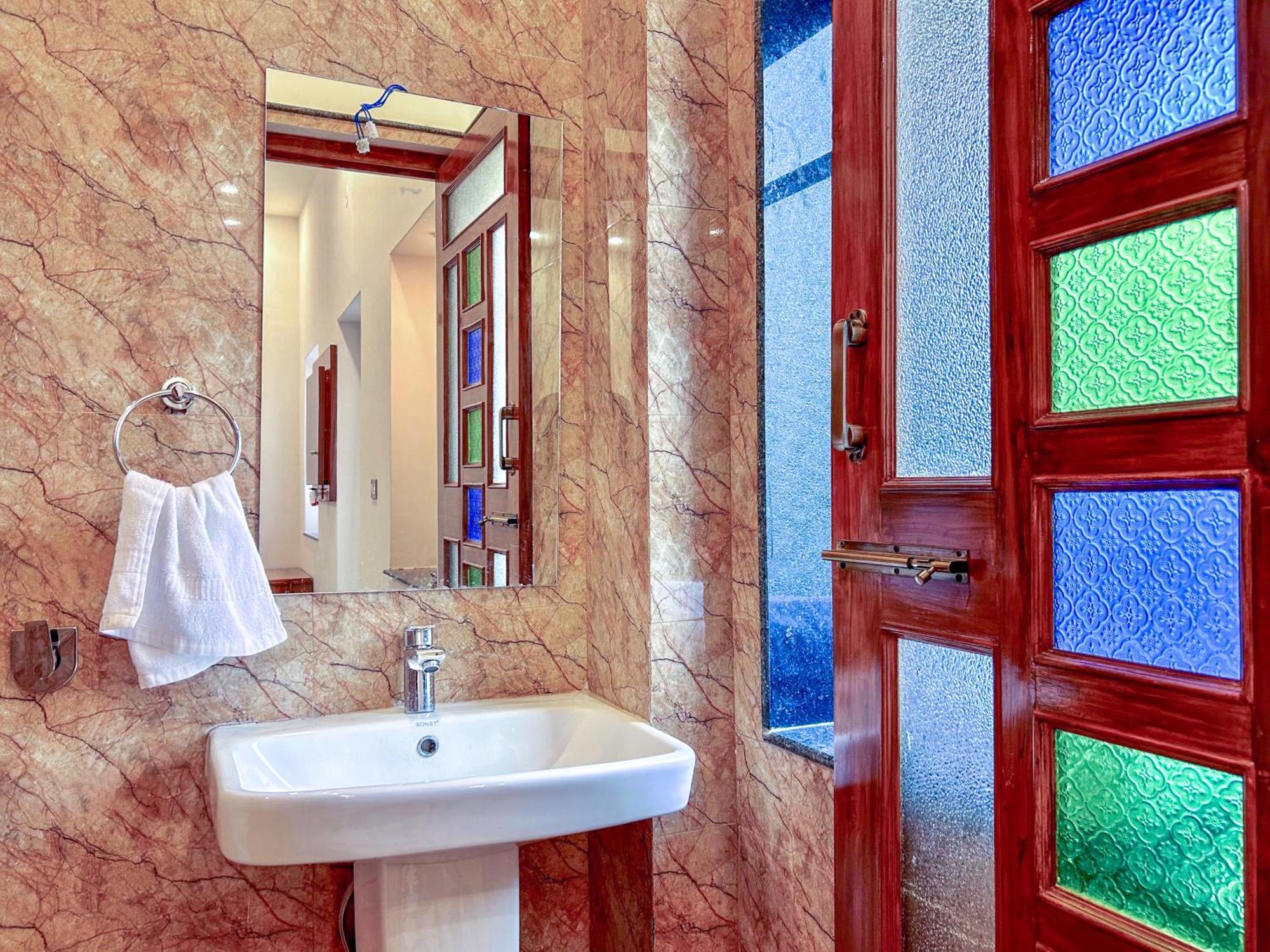 Hotel Vasudev Niwas ไจซัลเมอร์ ภายนอก รูปภาพ