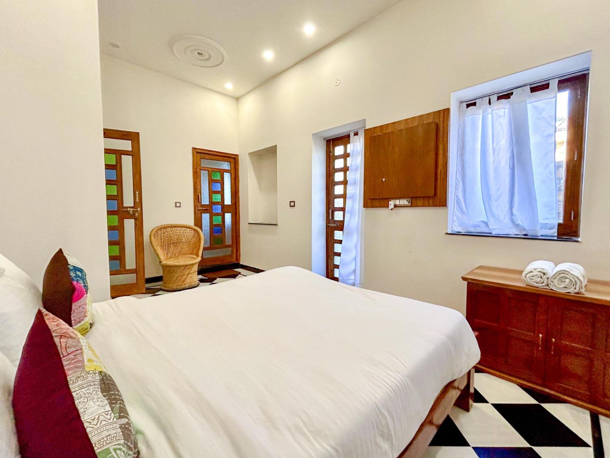Hotel Vasudev Niwas ไจซัลเมอร์ ภายนอก รูปภาพ